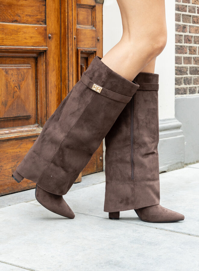 Laars Zara bruin