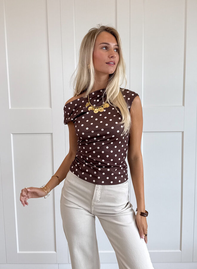 Top Valerie bruin