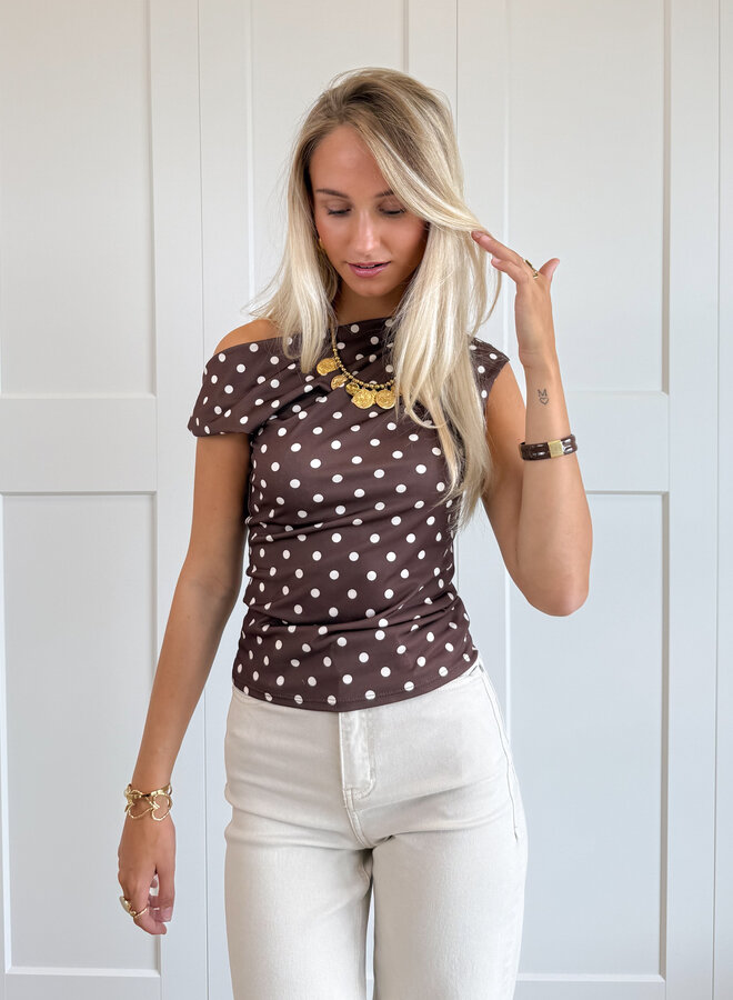 Top Valerie bruin
