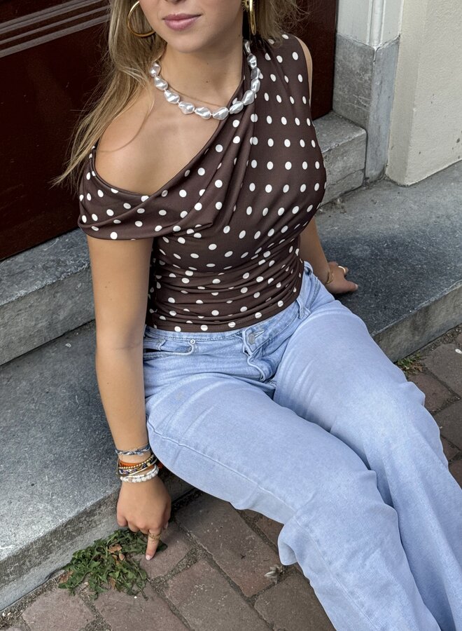Top Valerie bruin
