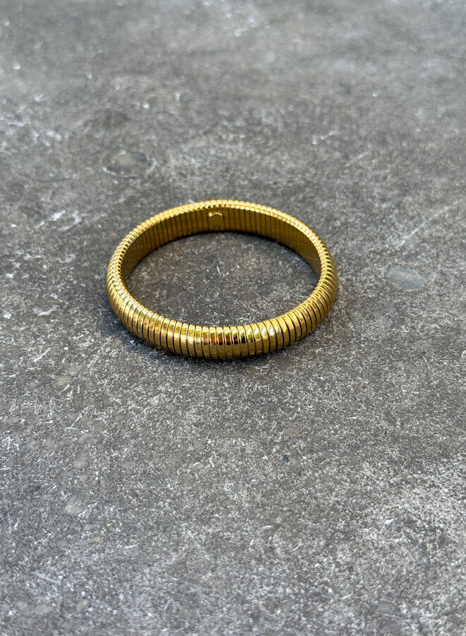 Bold gold bangle