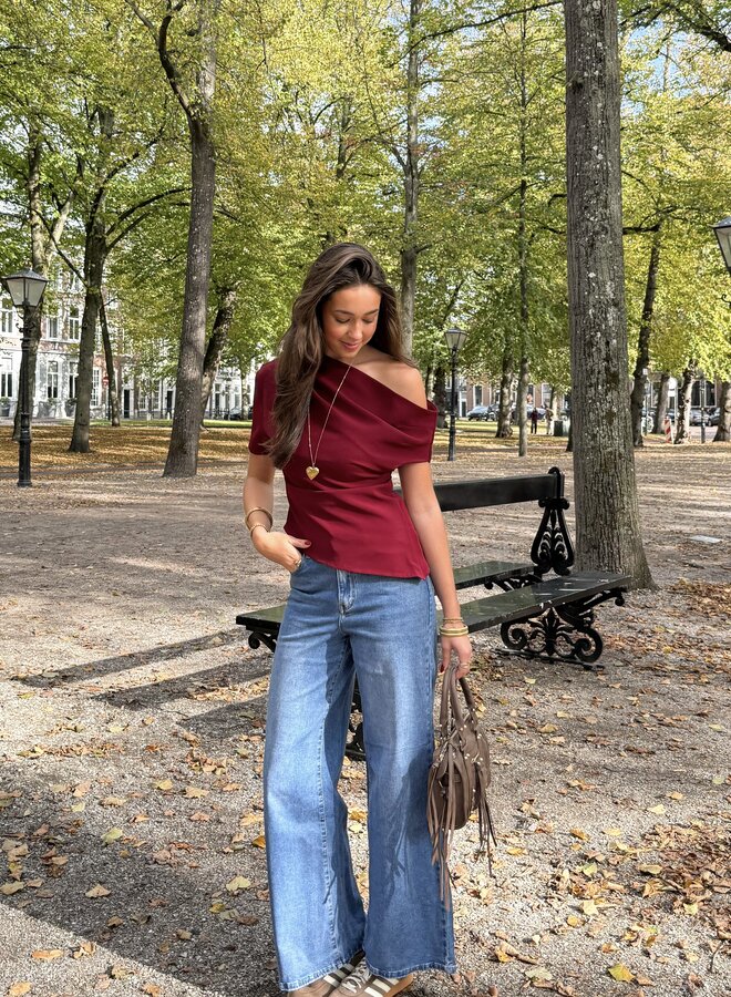 Top off shoulder Candice bordeaux