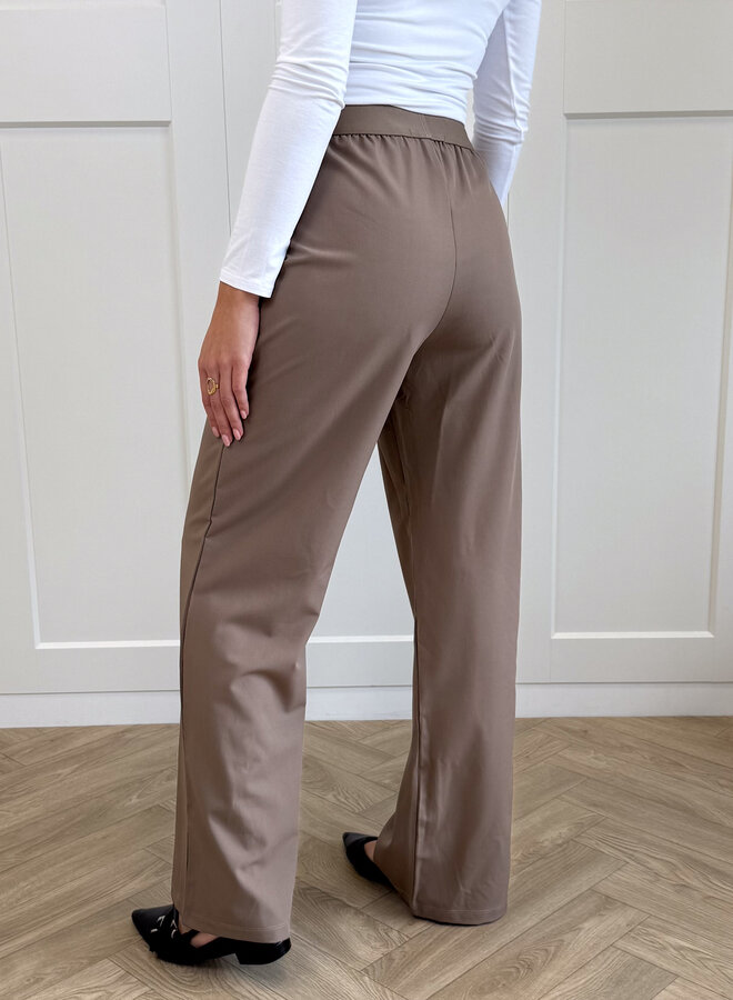 Broek Isola bruin