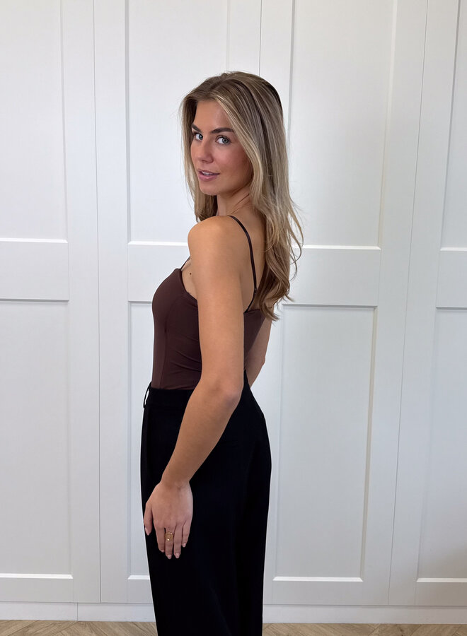 Body Noëlle bruin