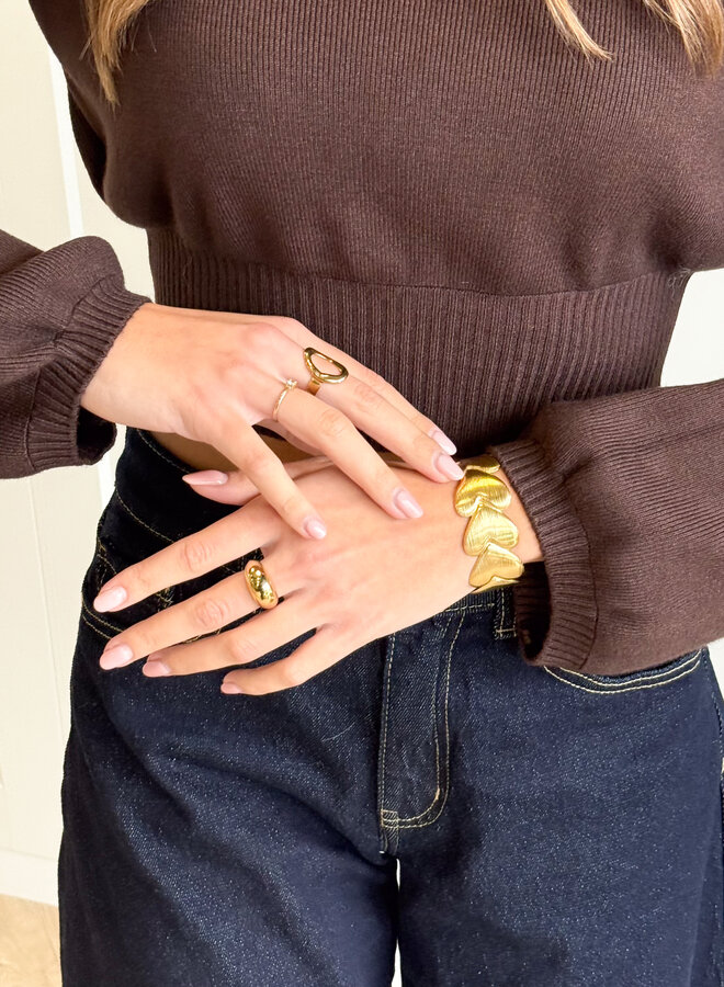Embrace armband gold