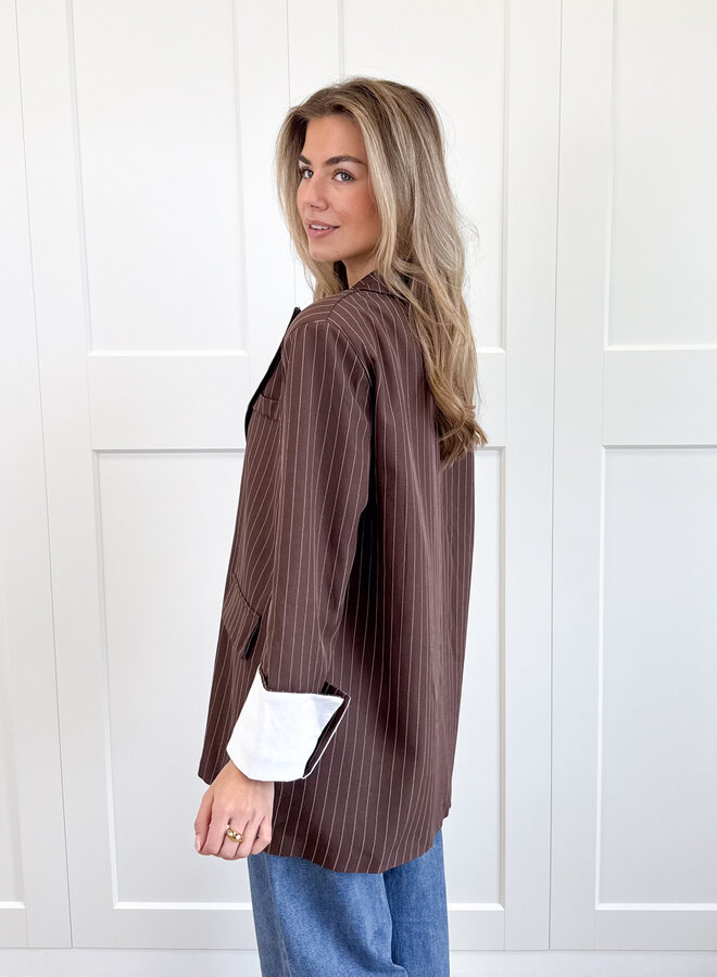 Gestreepte blazer Fenna bruin