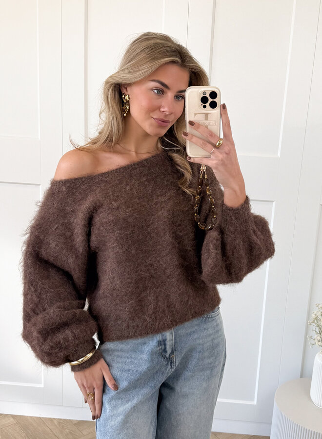 Trui off shoulder Didi bruin