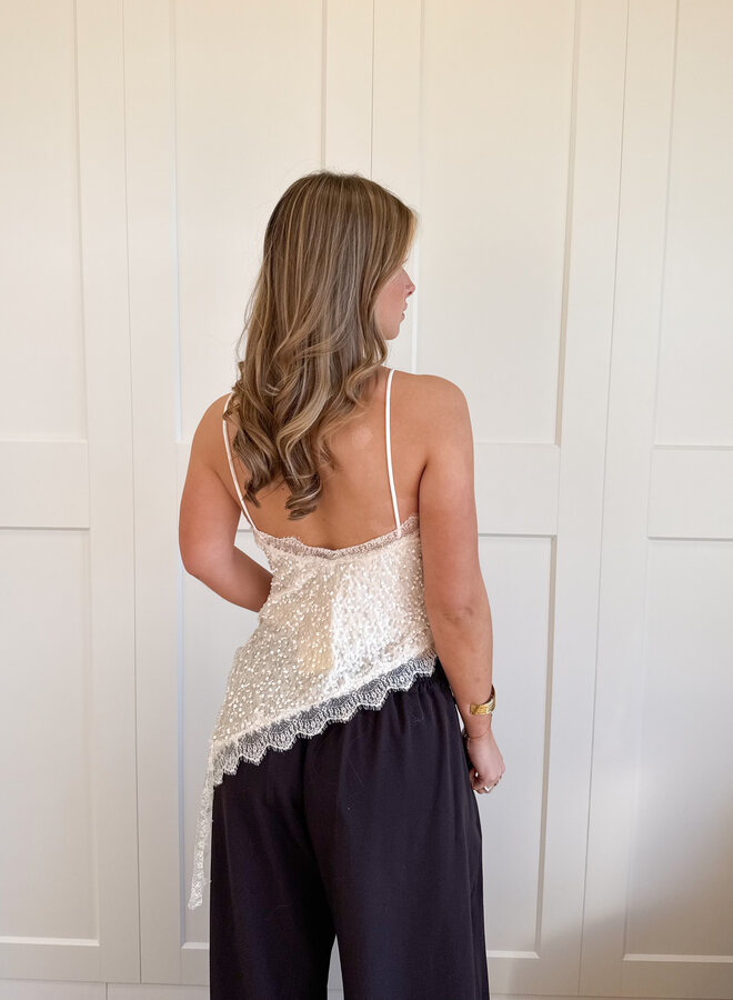 Lace velvet top off white