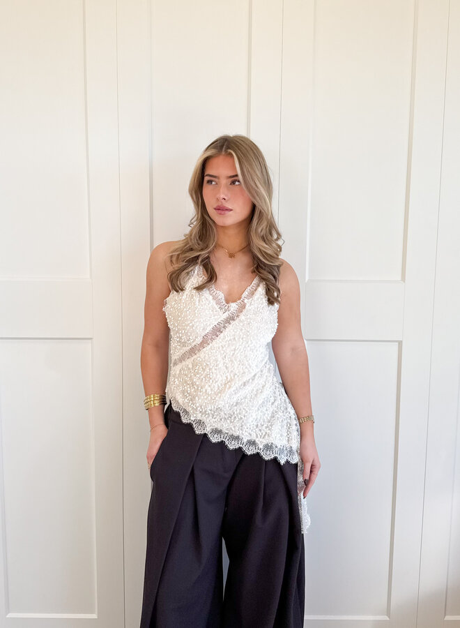 Lace velvet top off white