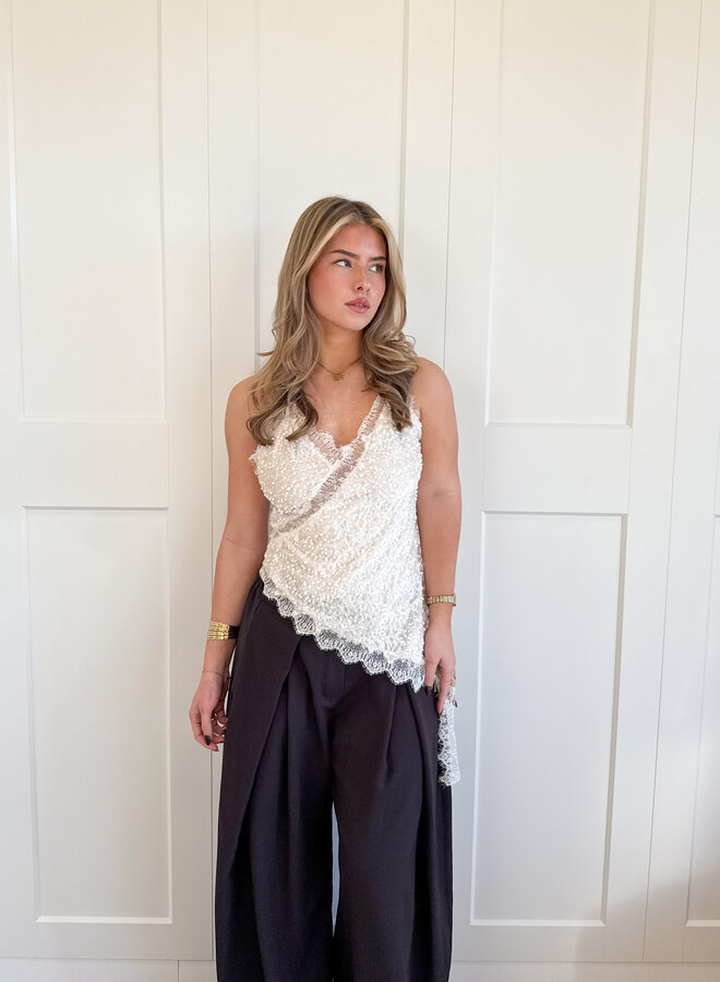Lace velvet top off white