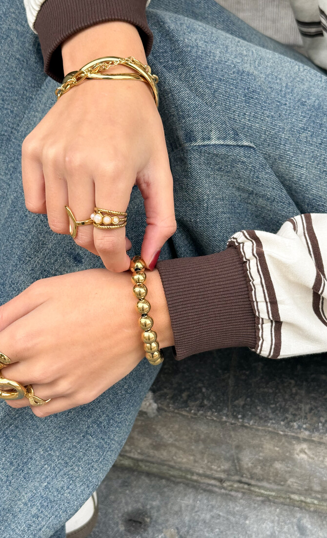 Goudkleurige kralen armband