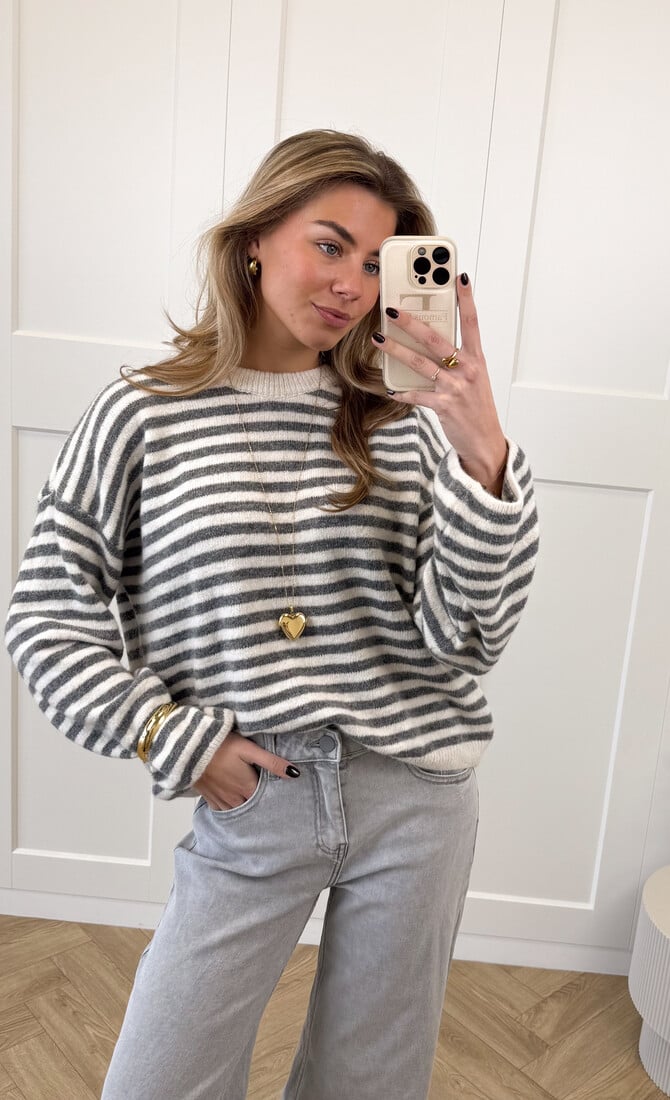 Strepen trui Fien grijs