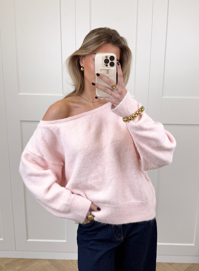 Trui off shoulder Alina roze