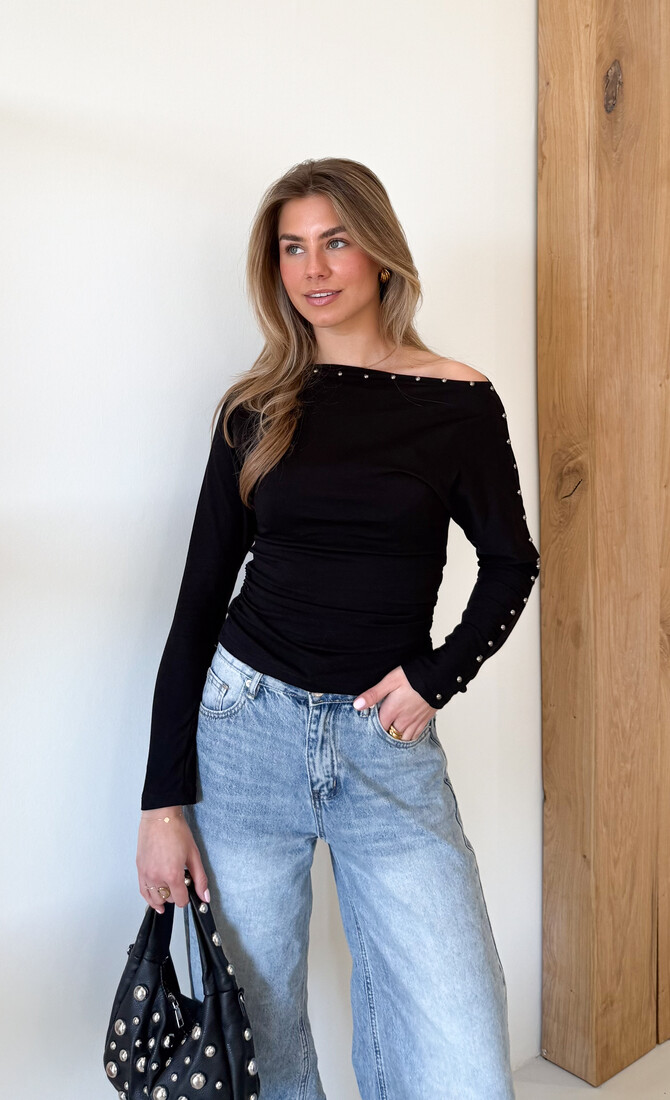 Top Molly zwart studs