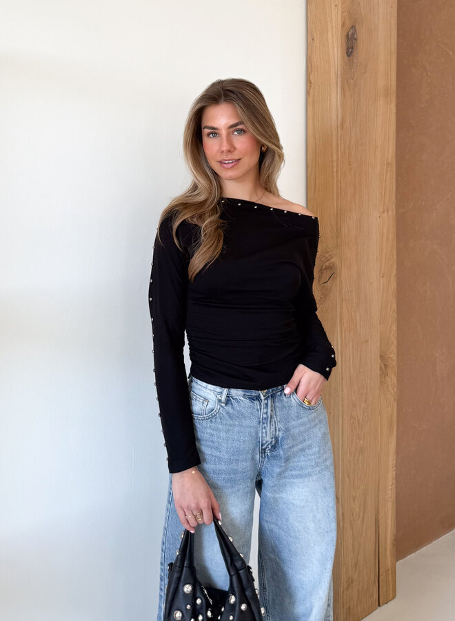 Top Molly zwart studs