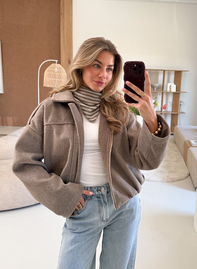 Madelief jas taupe