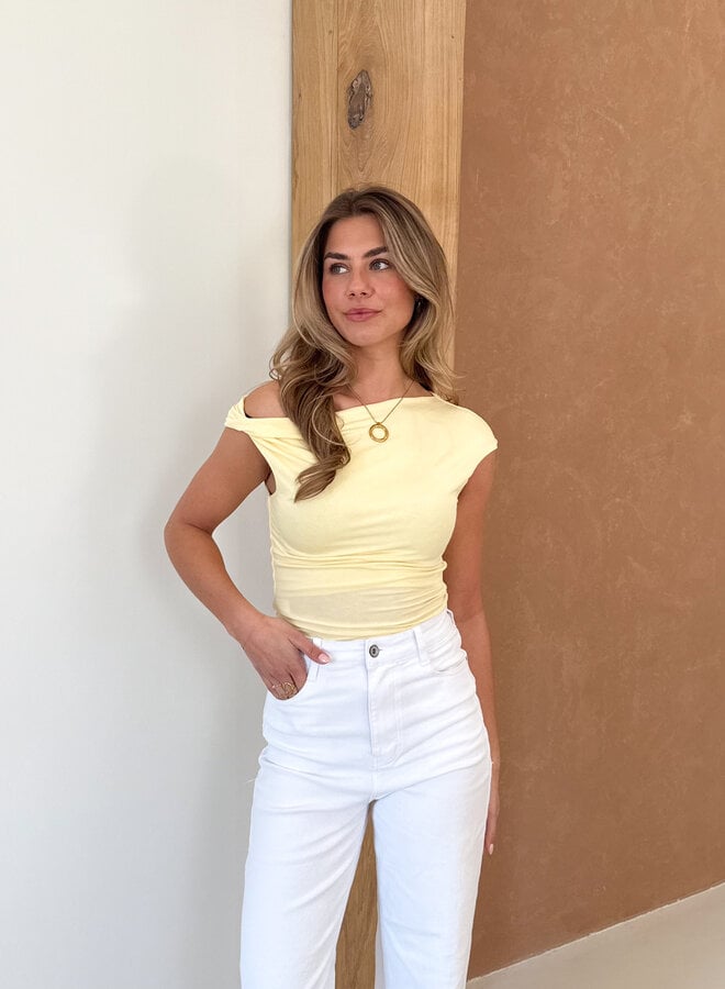 Top Yael geel