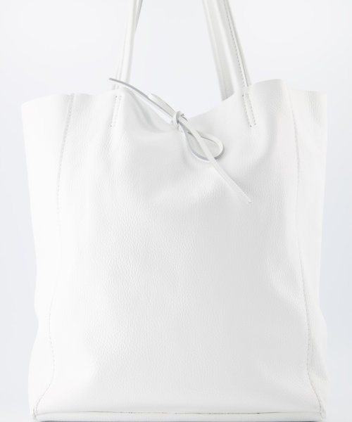 Mia - Classic Grain - Shoulder bags - White - D01 -