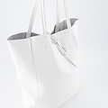 Mia - Classic Grain - Shoulder bags - White - D01 -