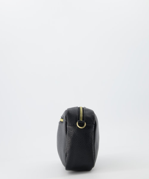 Irene - Classic Grain - Crossbody bags - Black - D28 - Gold