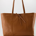 Nola - Classic Grain - Shoulder bags - Brown - Cognac T01 - Silver