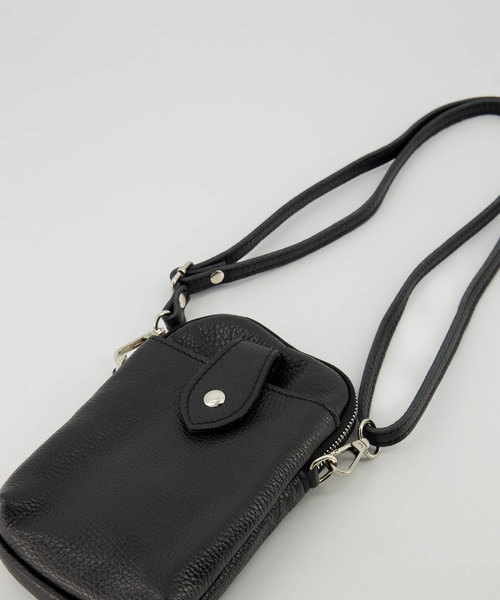 Tyler - Classic Grain - Crossbody bags - Black - D28 - Silver