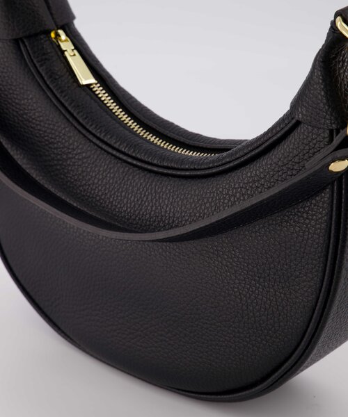 Kyra - Classic Grain - Hand bags - Black - D28 - Gold