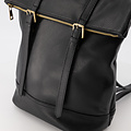 Roza - Classic Grain - Backpacks - Black - D28 - Bronze