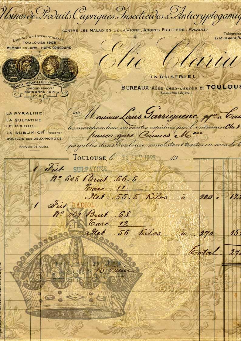 Decoupage Queen Golden Background A3