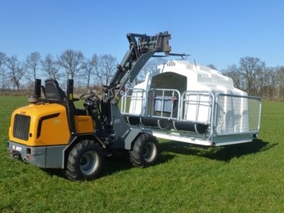 Agri-plastics groepshut kalverhut