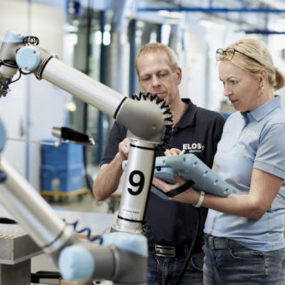 Ersatzteile und Service