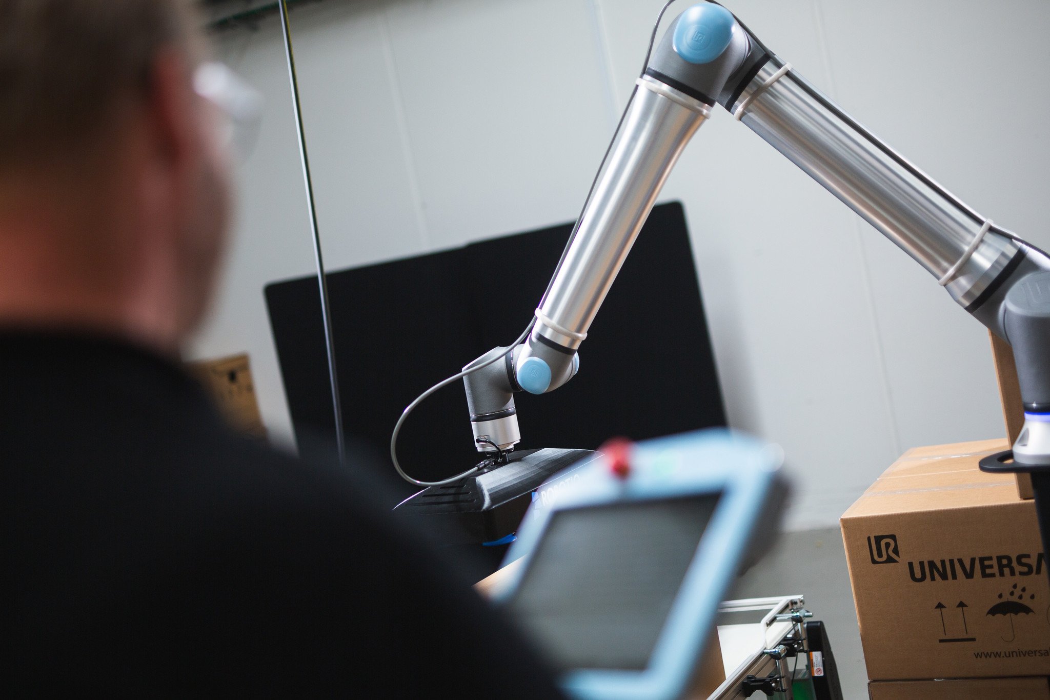 Universal Robots UR20 - plug+automate.swiss