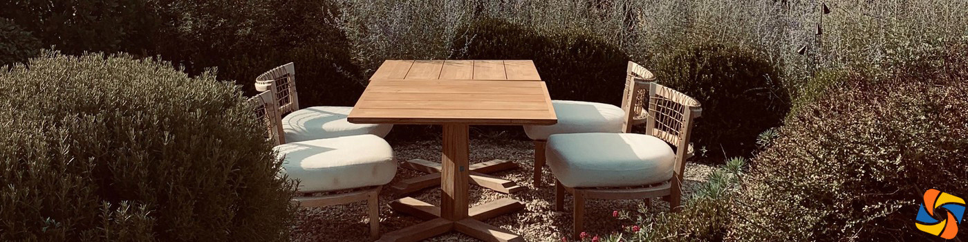 Hoe behandel je een houten tuintafel? 