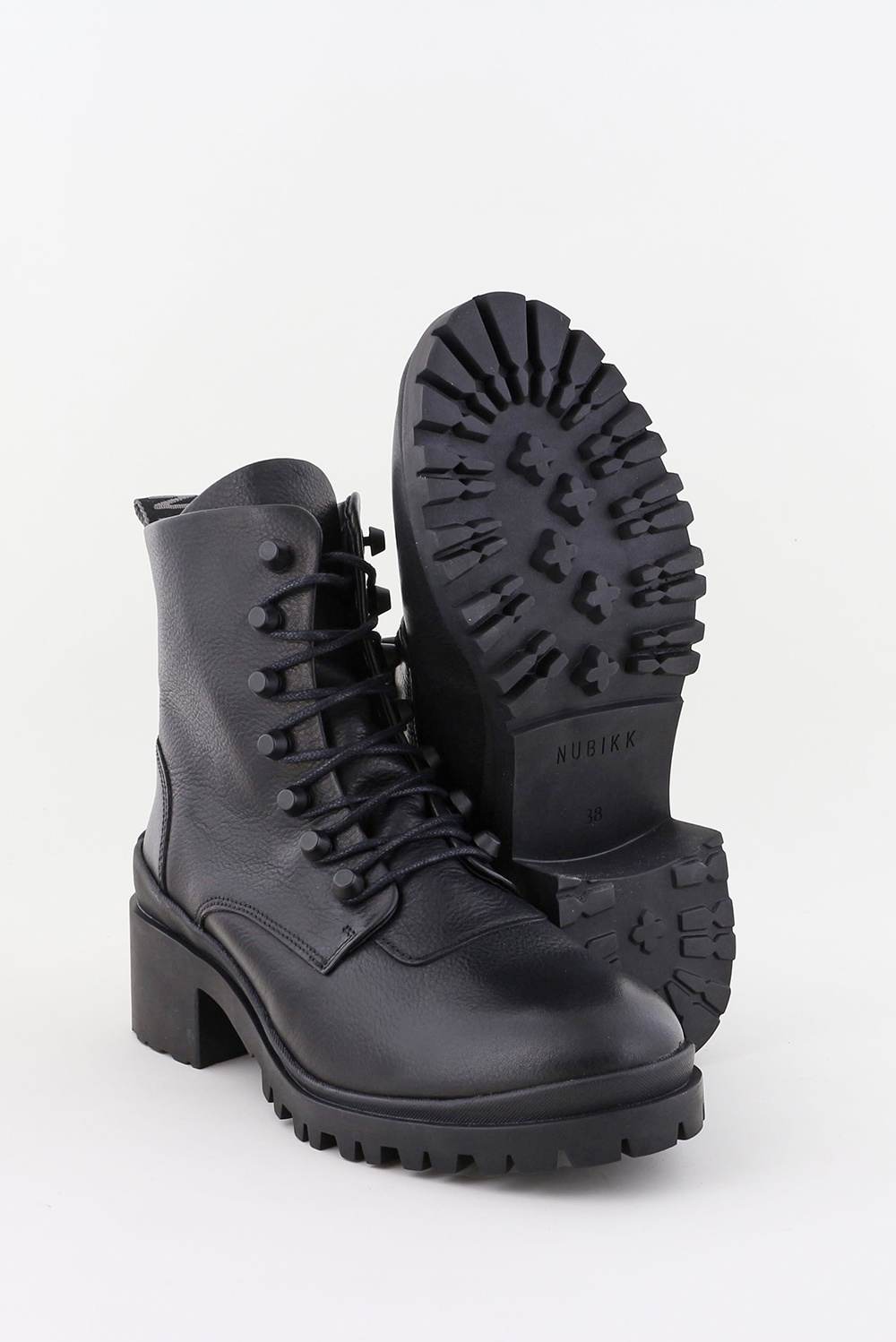 Zwarte NUBIKK Veterboots JANE CONE | Omoda