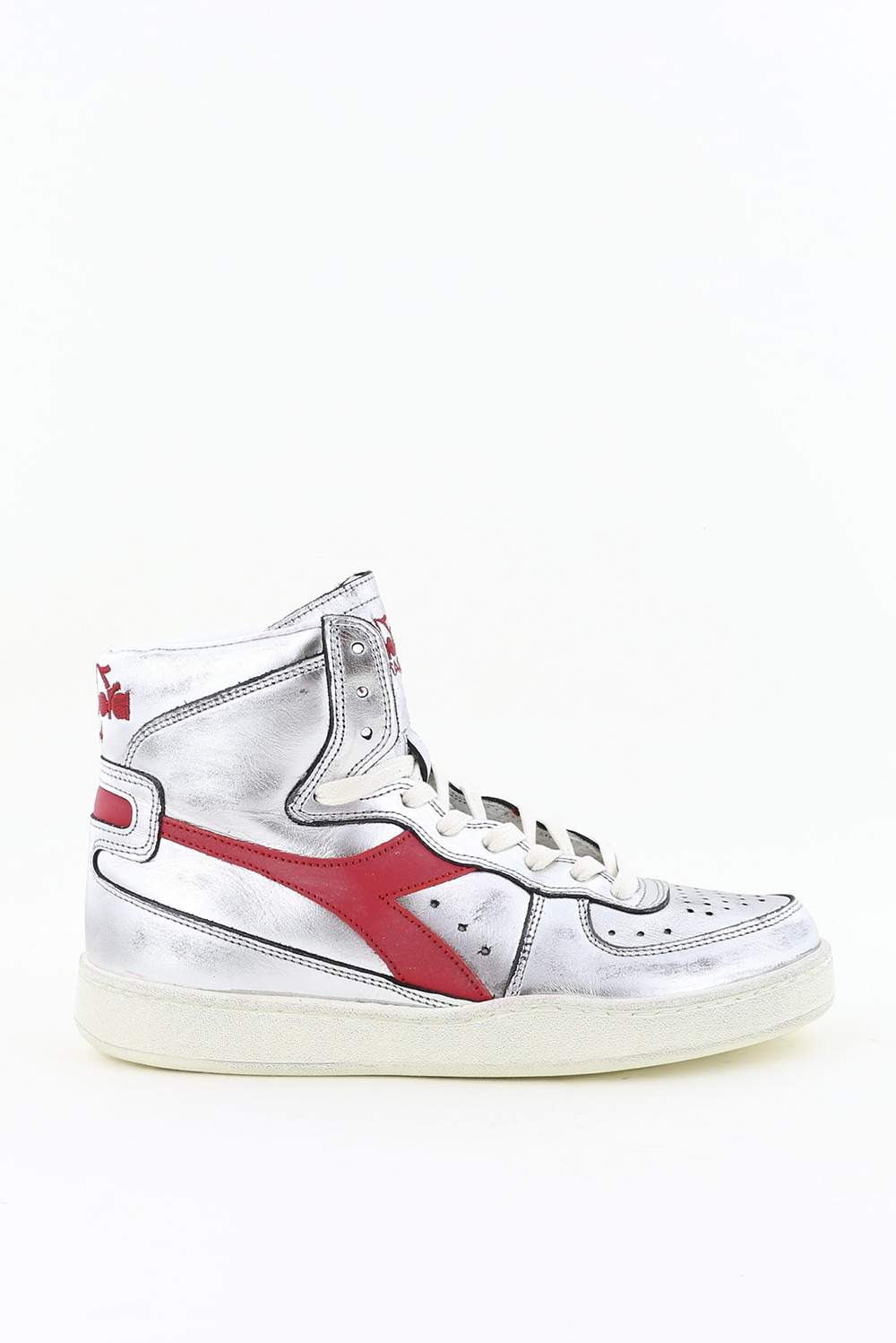 Diadora Heritage sneakers Mi Basket Used 201.176694 zilver/rood Diadora Heritage sneakers Mi Basket Used 201.176694 zilver/rood