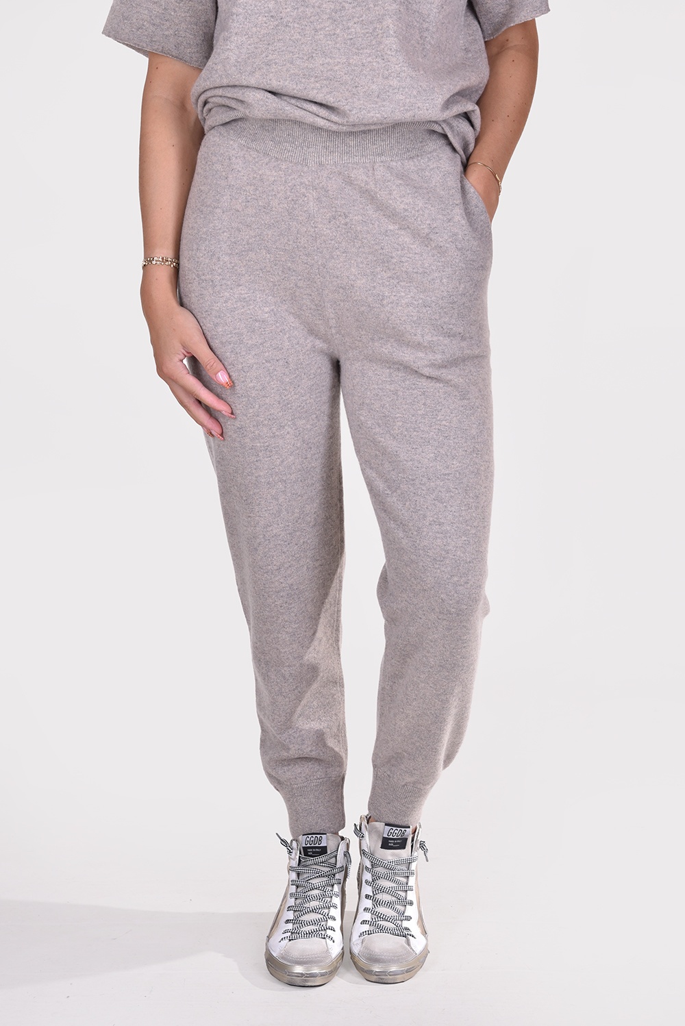 Extreme Cashmere broek Yogi 56 taupe Extreme Cashmere broek Yogi 56 taupe