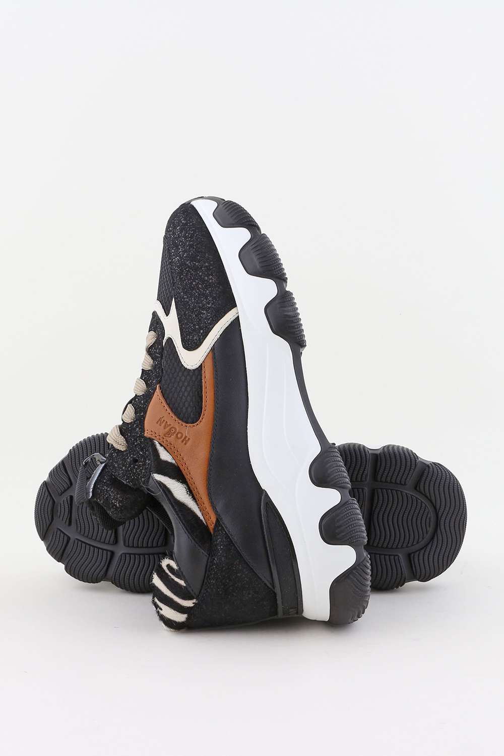 Sneaker Polacco hoog suede zwart | DELSCHER. Fashion