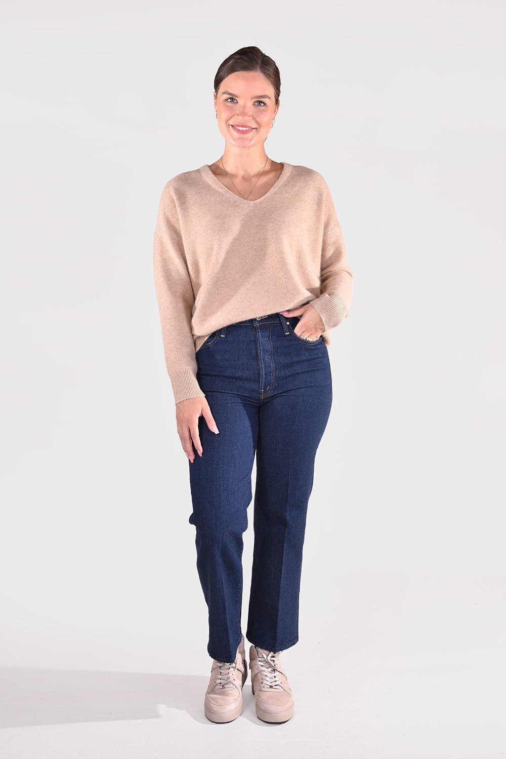 Vince trui V782978833 beige Vince trui V782978833 beige