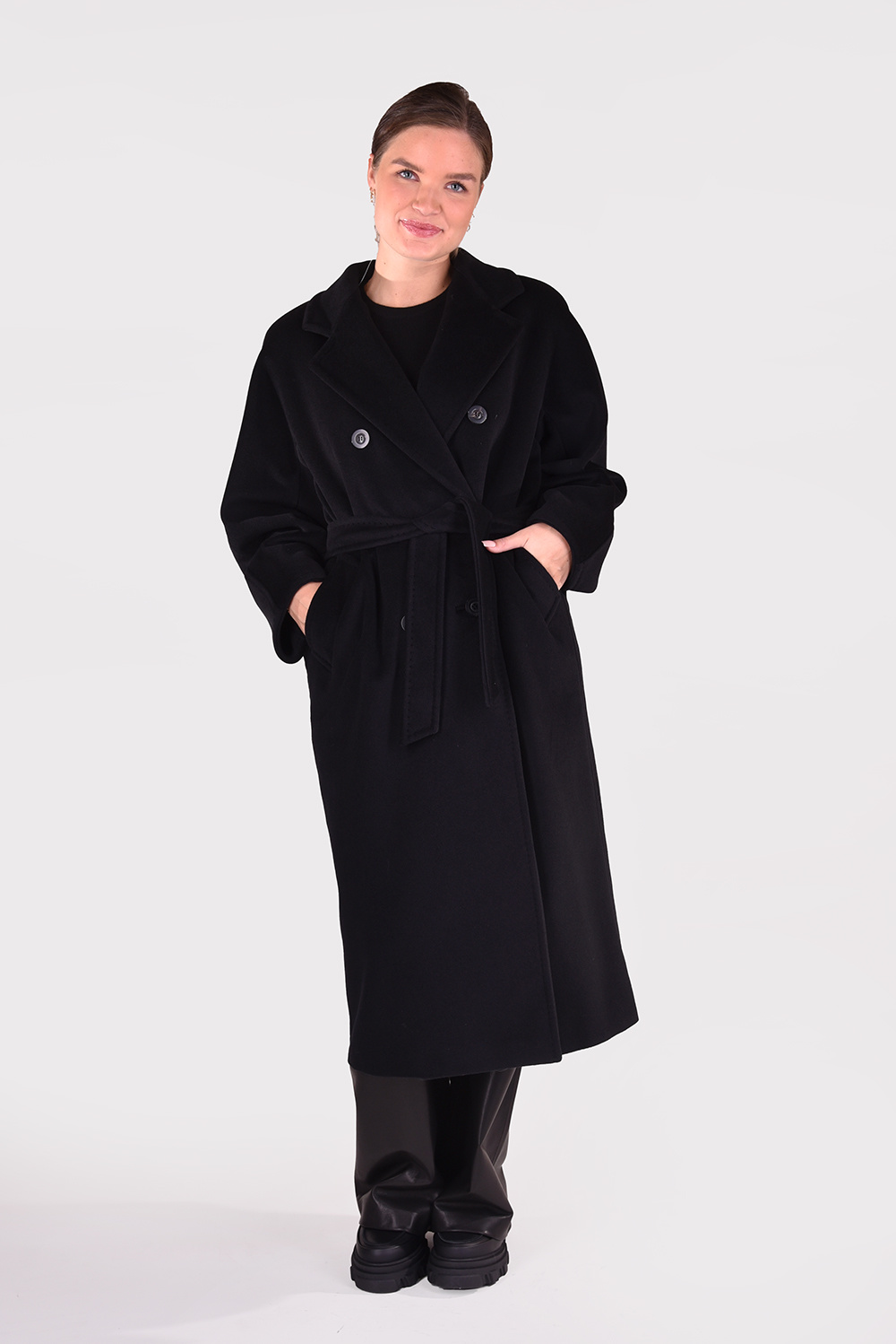 Max Mara jas 3Madame zwart Max Mara jas 3Madame zwart