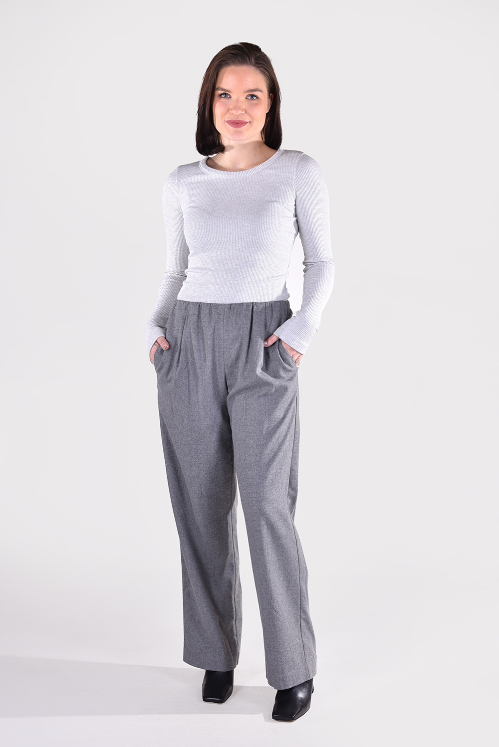 Agolde top Maya A7102-12349 grijs Agolde top Maya A7102-12349 grijs