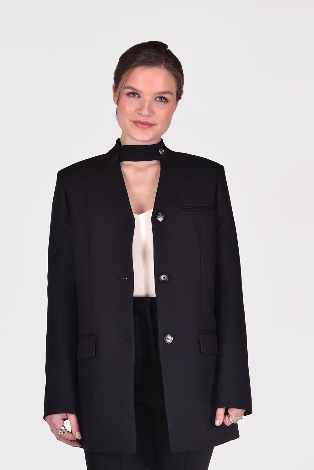 Nanushka blazer Anago NW22RSJK00199 zwart Nanushka blazer Anago NW22RSJK00199 zwart