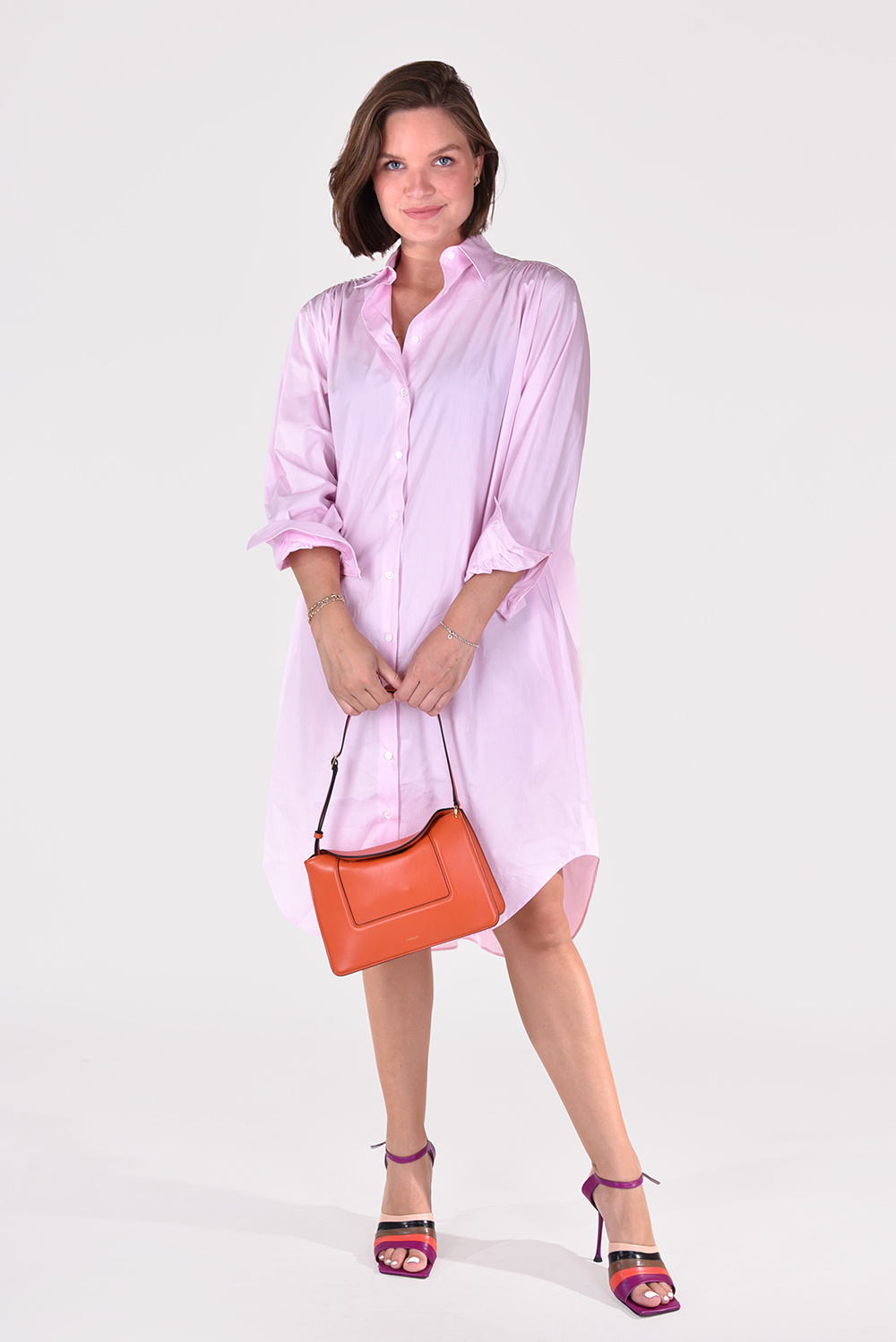 Academia jurk Carolina 1061-407 roze Academia jurk Carolina 1061-407 roze