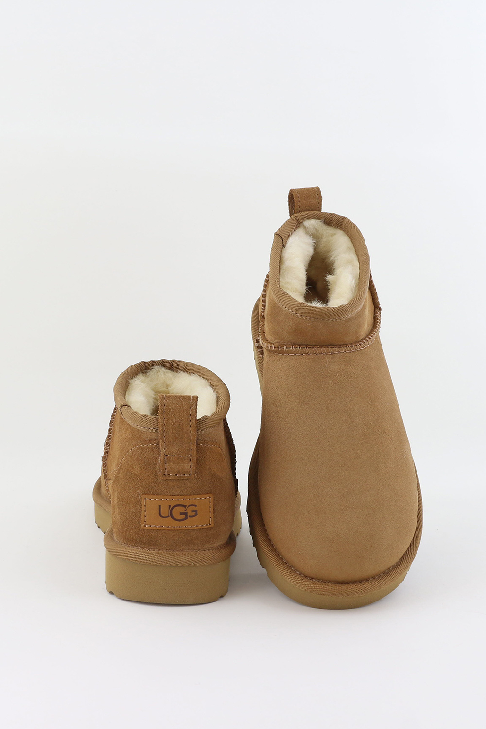 UGG ankle boots Classic Ultra Mini 1116109 chesnut - Marjon Snieders