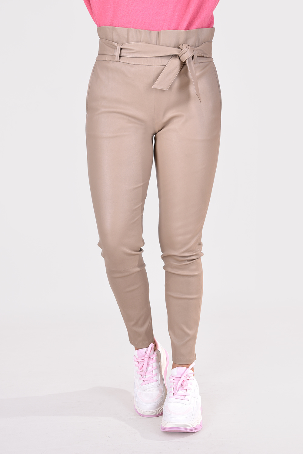 Suite 22 broek Nomade greige 2 Suite 22 broek Nomade greige 2