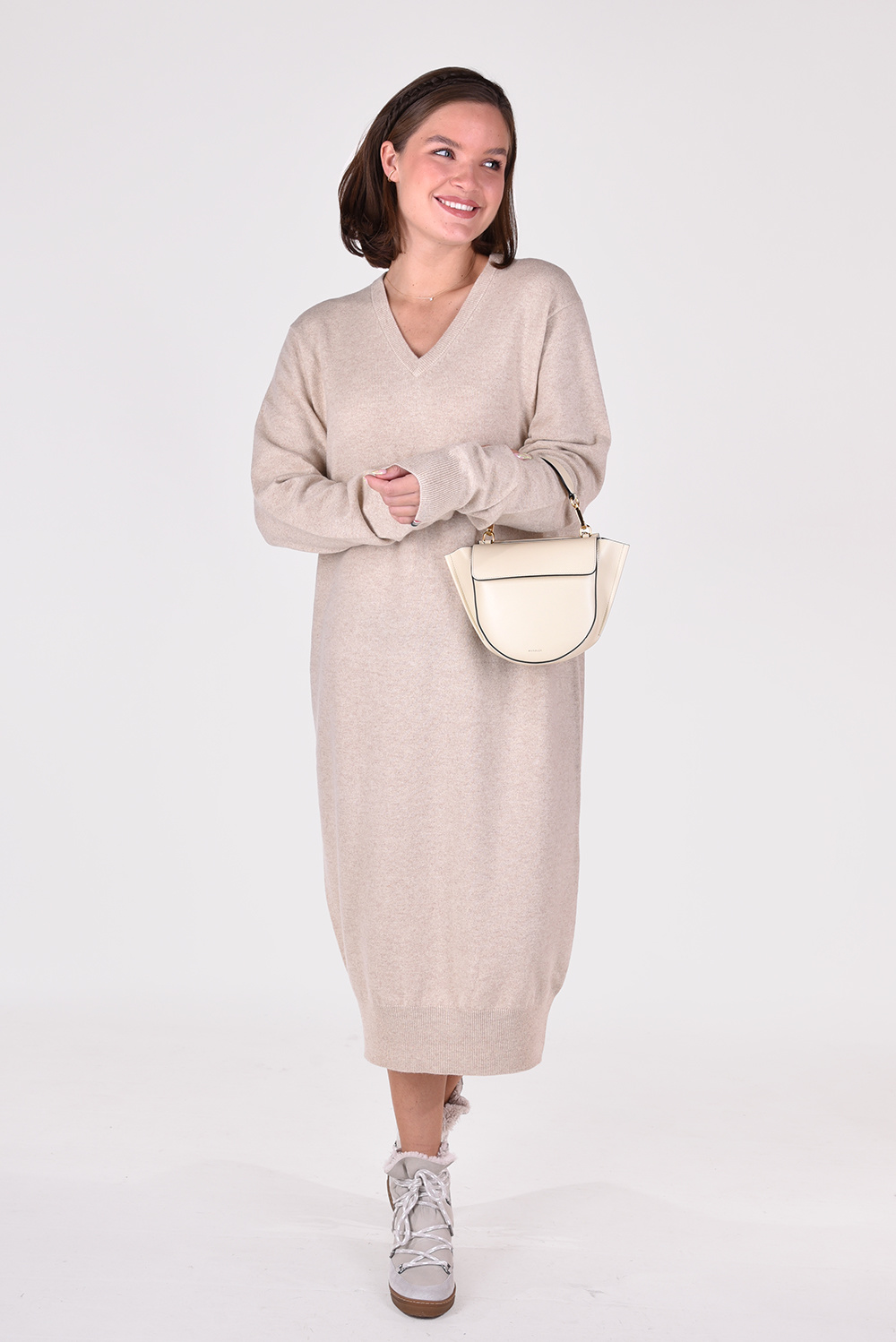 Extreme Cashmere jurk Merlin 187 latte Extreme Cashmere jurk Merlin 187 latte