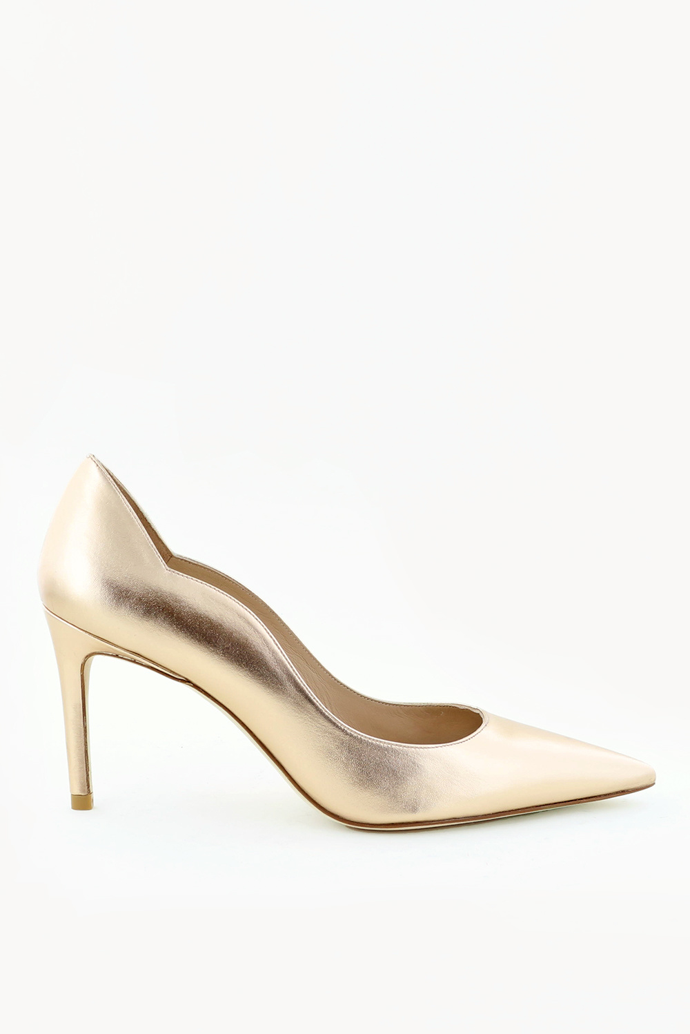 Stuart Weitzman pumps Stuart 85 Scallop SA799 goud Stuart Weitzman pumps Stuart 85 Scallop SA799 goud
