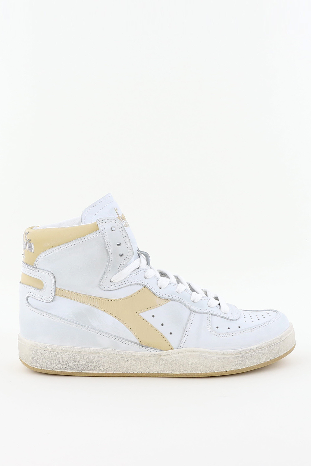Diadora Heritage sneakers Mi Basket Used 201.158569 wit Diadora Heritage sneakers Mi Basket Used 201.158569 wit