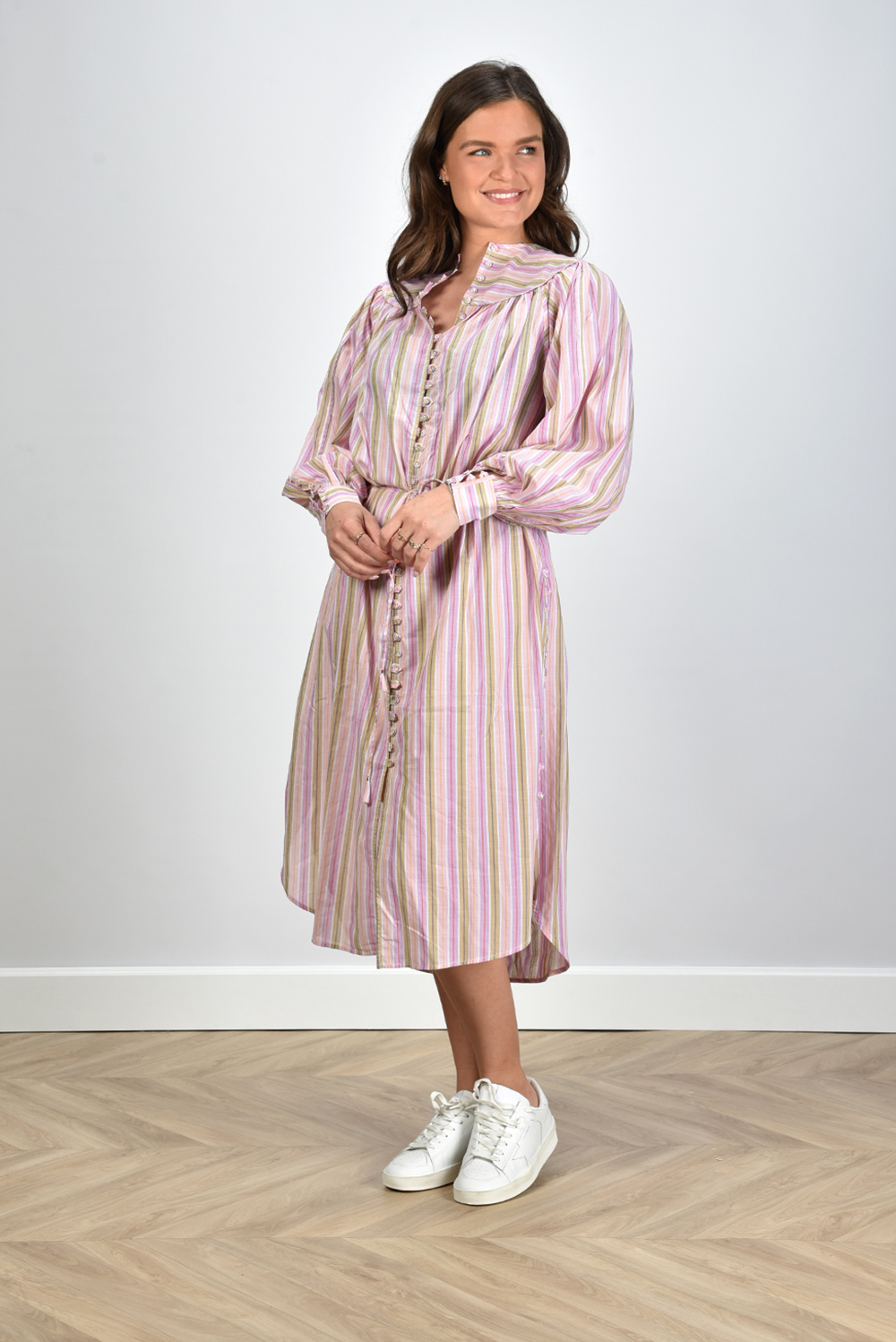 Magali Pascal jurk Suleo MPRST23D13 sunrise roze Magali Pascal jurk Suleo MPRST23D13 sunrise roze