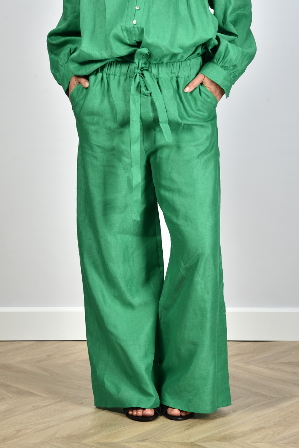 Greek Archaic Kori pants S23K-110051 green - Marjon Snieders