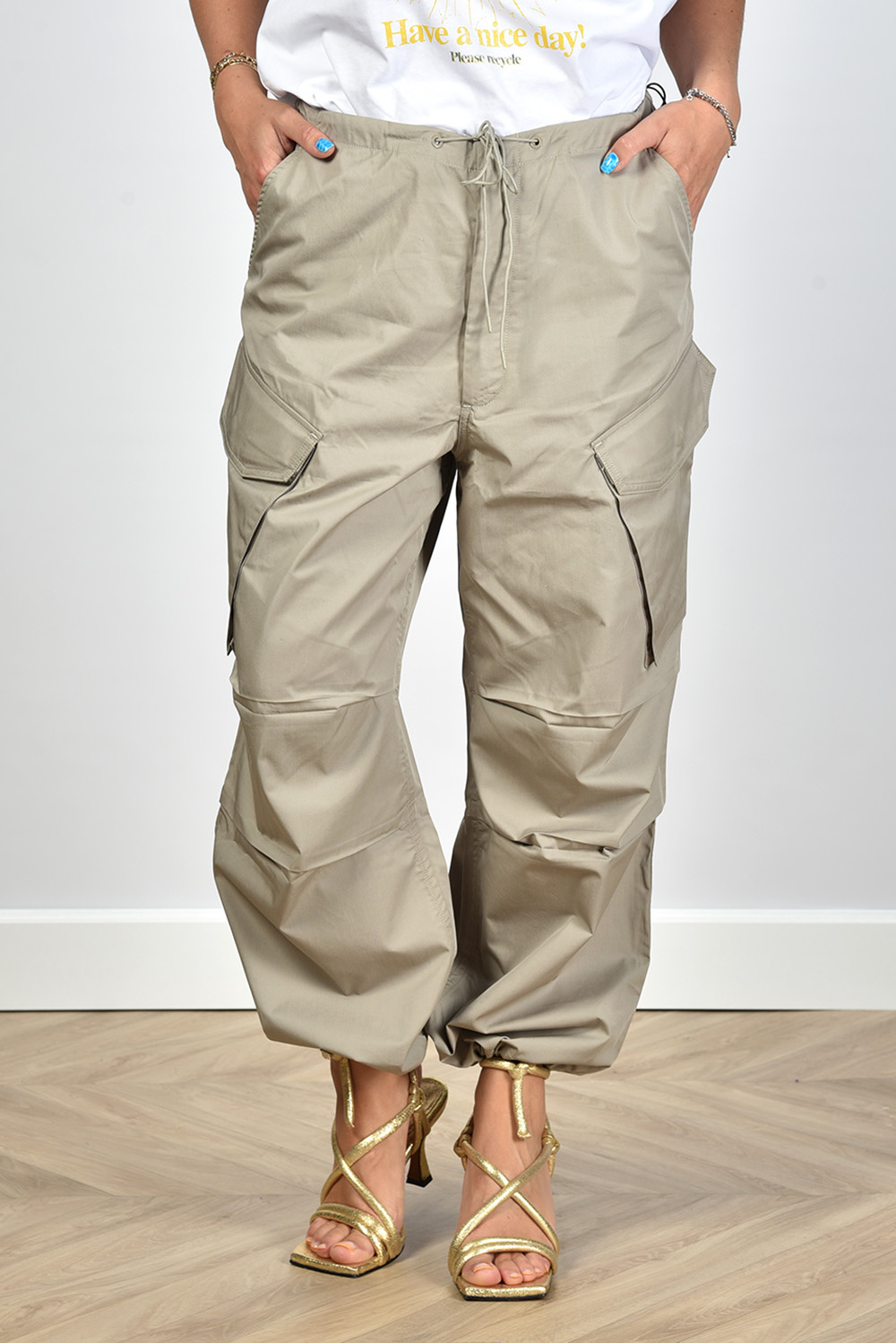 Agolde broek Ginerva Cargo A9114-1533 taupe Agolde broek Ginerva Cargo A9114-1533 taupe